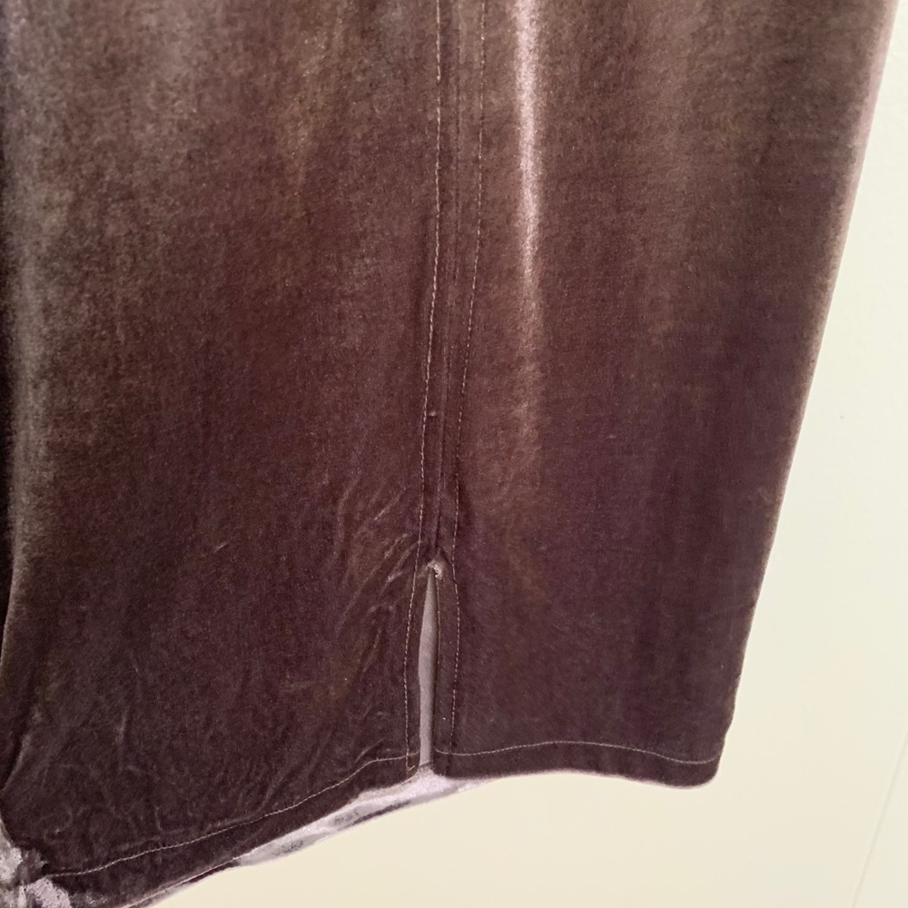 Purple Velvet Bodycon Dress - Picture 4 of 4